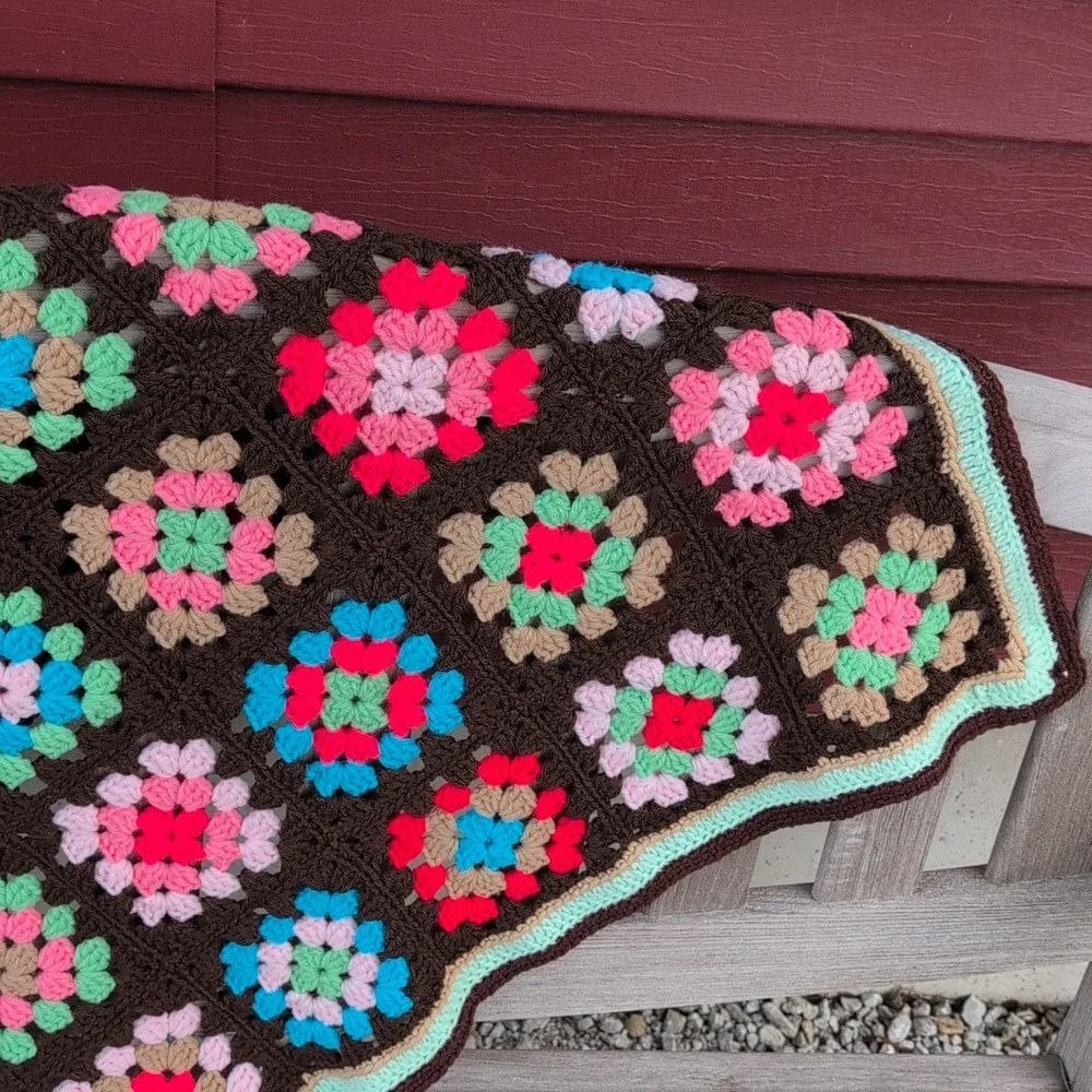 Colorful Crochet Granny Square Blanket Vintage Lap Throw Decoration